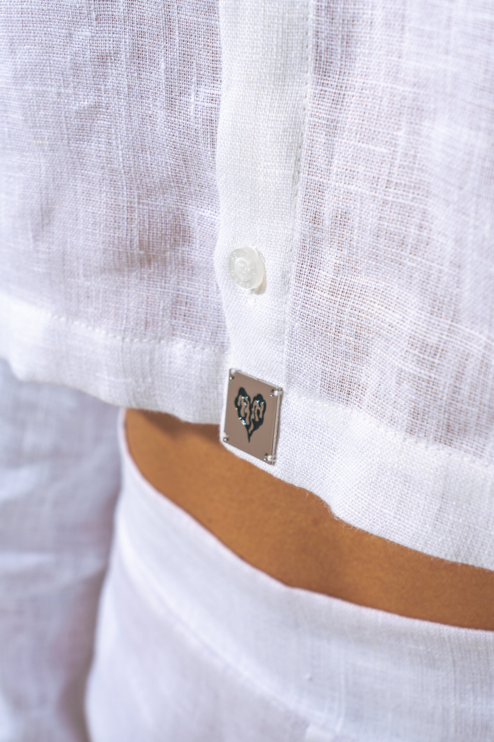 White Lady Linen Set